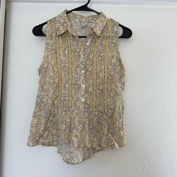 American Rag Tops - American Rag Sleeveless Yellow Floral Tank Top Cottage Peasant Lace Button Up Sm